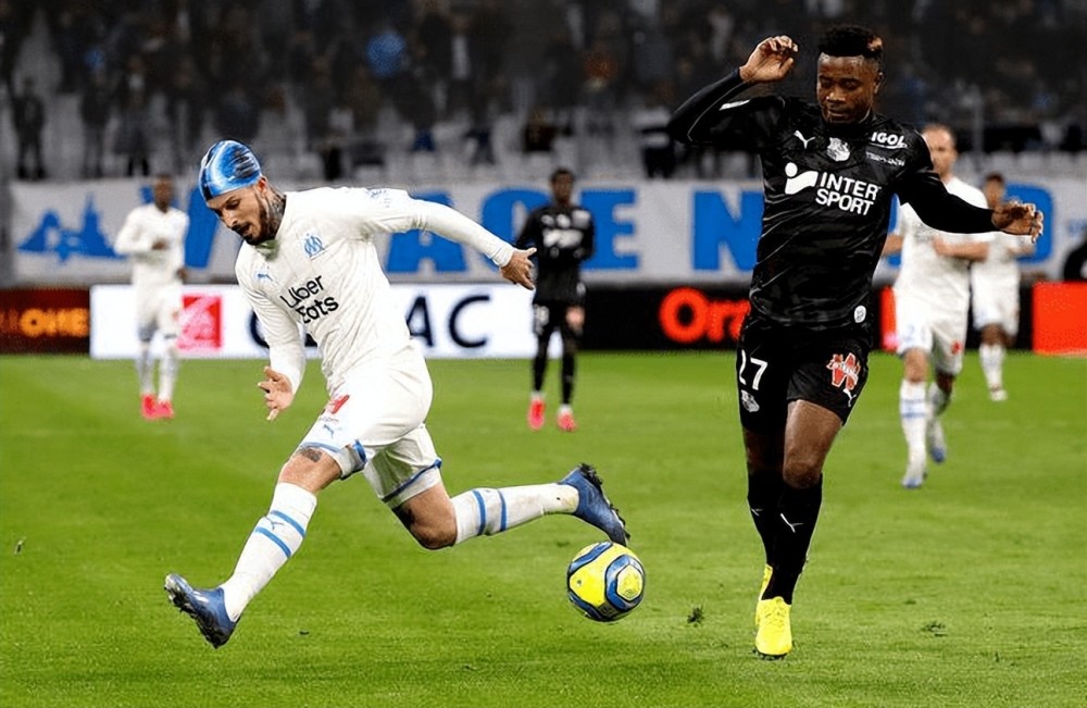 摩纳哥：欧冠赛场的青春风暴与逆袭之梦